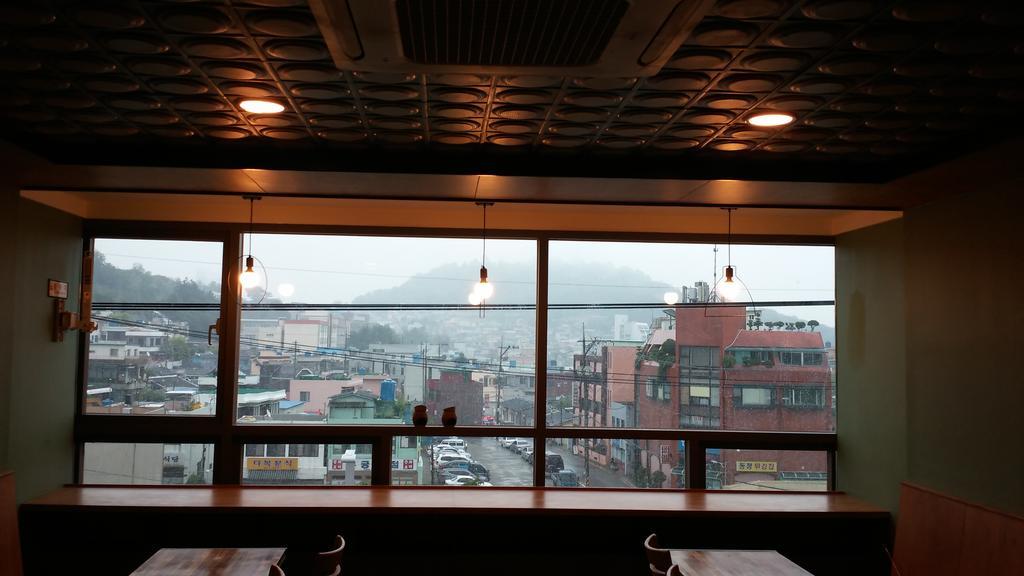1004 Hostel Guesthouse Yeosu Esterno foto